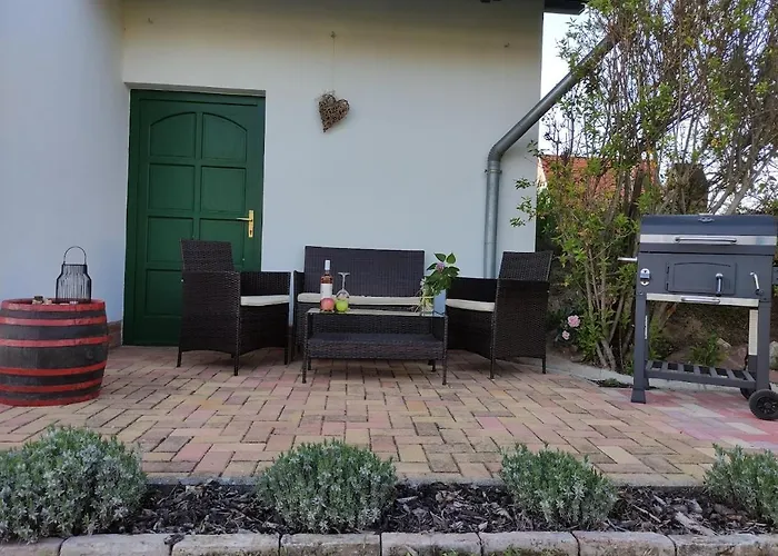 בית נופש Szolohegyi Haziko - In The Vineyard Balatonszárszó