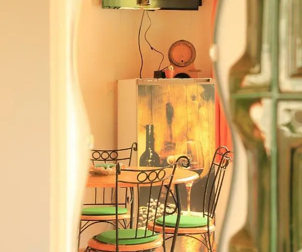 Szolohegyi Haziko - In The Vineyard *